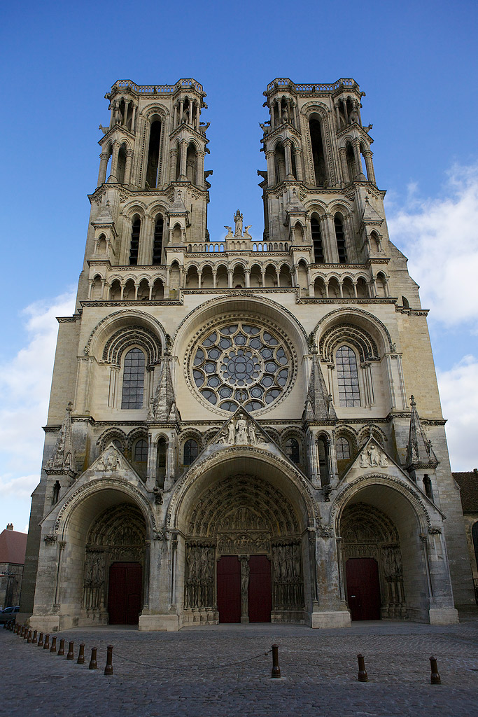 Cathédrale Notre Dame de Laon. Gothique primitif.